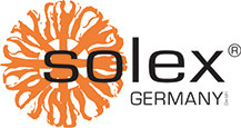 Logo der Firma Solex in schwarzer Schrift mit orangenem Symbol am linken Bildrand